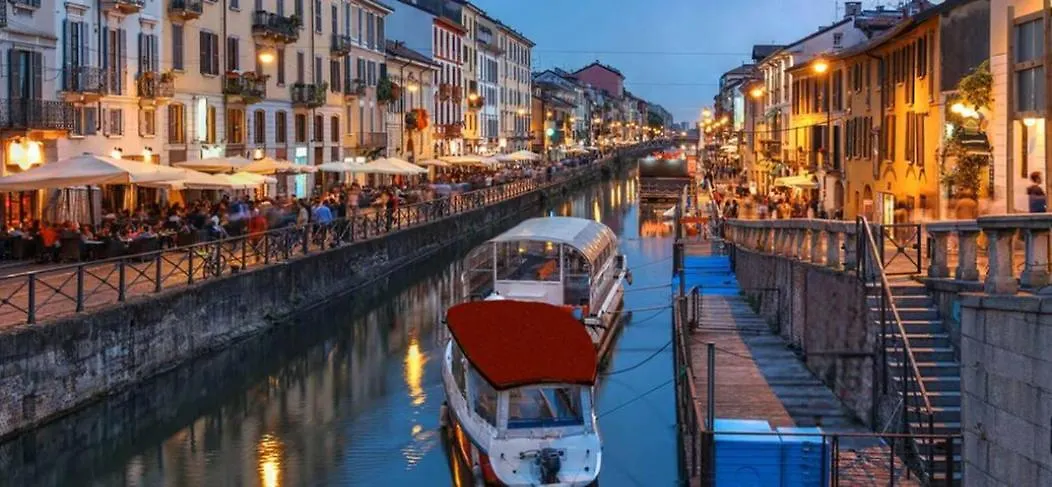 Duomo - Navigli Chalet Con Suite Milano Italien
