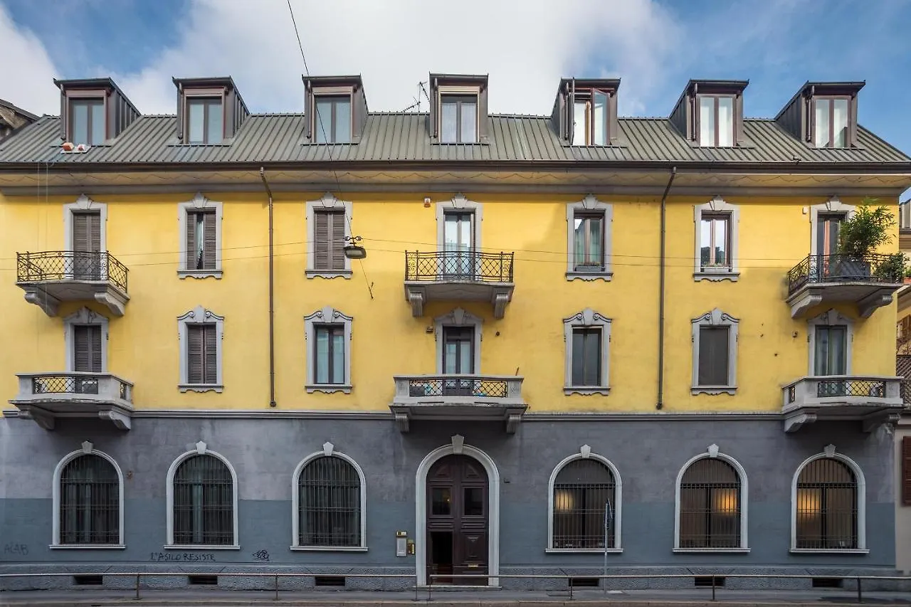 Duomo - Navigli Chalet Con Suite Milano 0*,